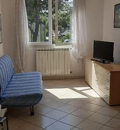 Maresol Apartment